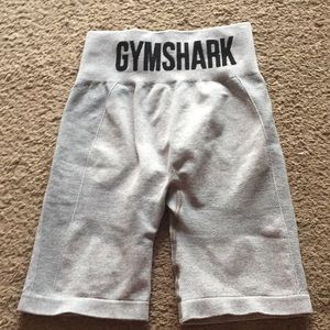 Gymshark flex shorts S